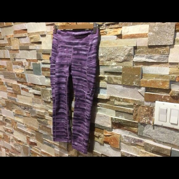 LULULEMON ATHLETICA Sport Capri   - Picture 2 of 7